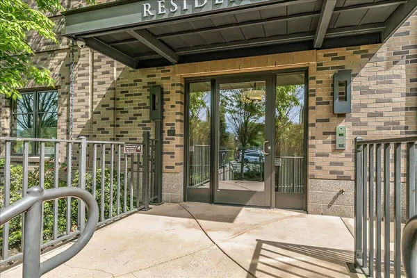 175 Lithia WAY #303, Ashland, OR 97520
