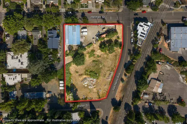 165 Water ST, Ashland, OR 97520
