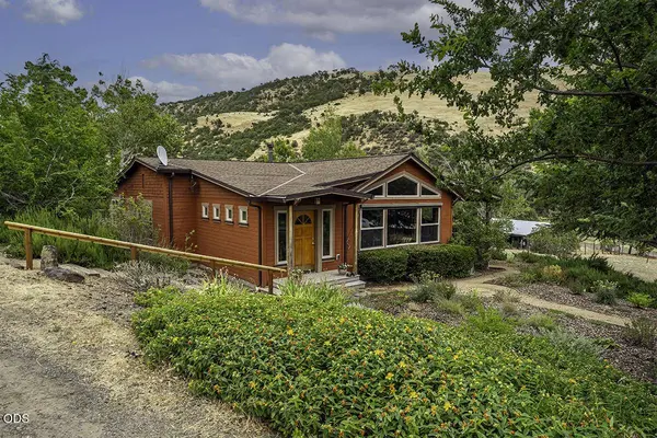 2815 Dead Indian Memorial RD, Ashland, OR 97520