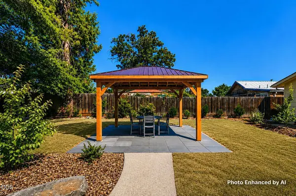 130 Main ST, Phoenix, OR 97535