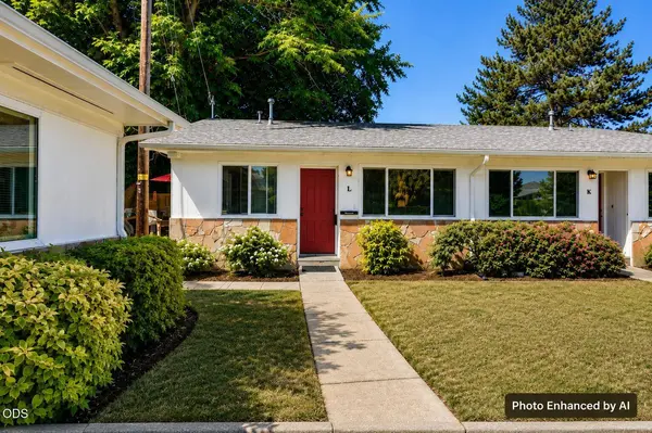 130 Main ST, Phoenix, OR 97535