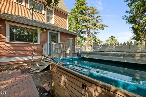 364 Vista ST, Ashland, OR 97520