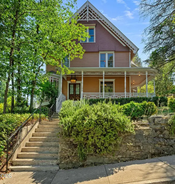 364 Vista ST