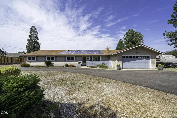 1850 Camp Baker RD, Medford, OR 97501