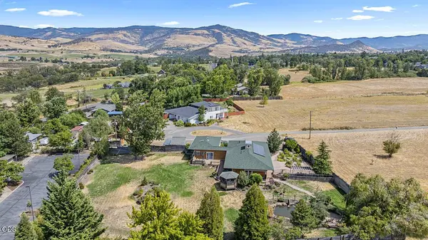 145 Normal AVE, Ashland, OR 97520