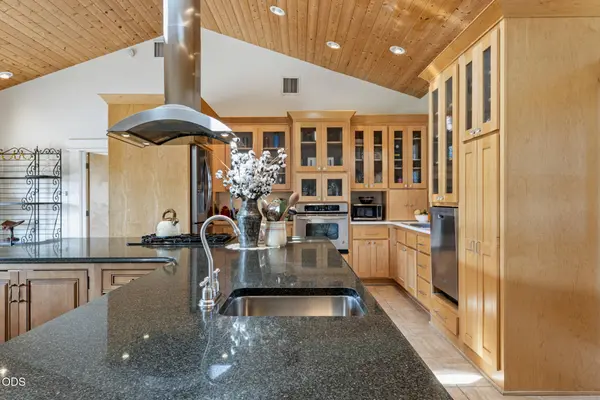 145 Normal AVE, Ashland, OR 97520