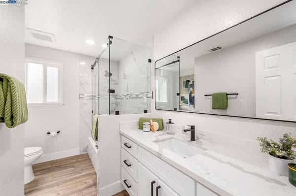 1205 Marguerite St, Livermore, CA 94550
