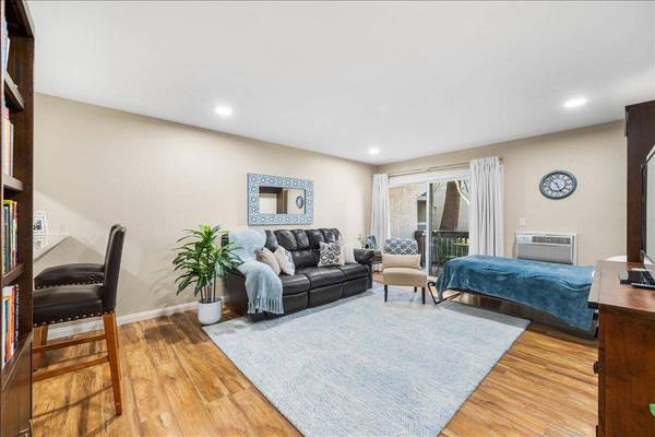 1085 Murrieta Blvd #124, Livermore, CA 94550