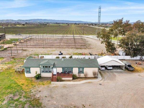 5143 Tesla Rd, Livermore, CA 94550