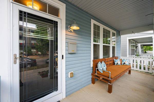 1275 N Grant Avenue, Columbus, OH 43201