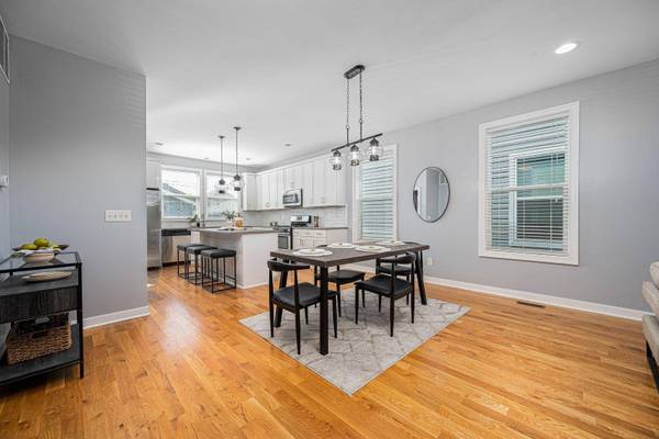 1275 N Grant Avenue, Columbus, OH 43201