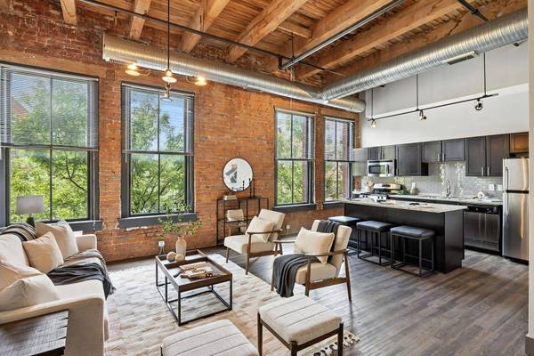 570 S Front Street #203, Columbus, OH 43215