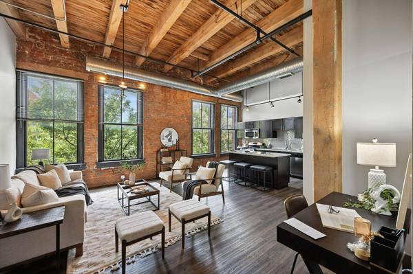 570 S Front Street #203, Columbus, OH 43215