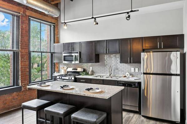 570 S Front Street #203, Columbus, OH 43215