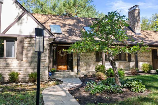 200 W Jeffrey Place, Columbus, OH 43214