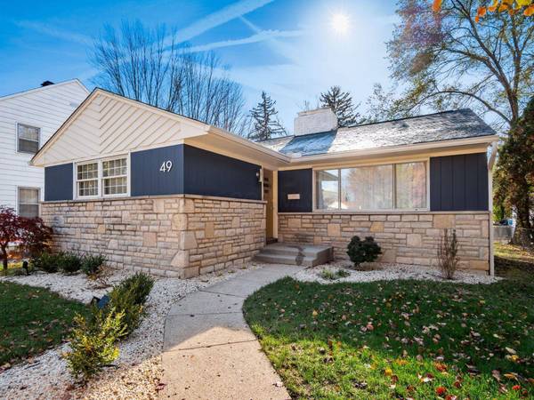 49 W Henderson Road, Columbus, OH 43214