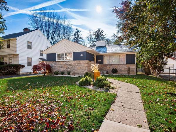 49 W Henderson Road, Columbus, OH 43214