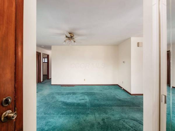 2491 Vanderberg Avenue, Columbus, OH 43204