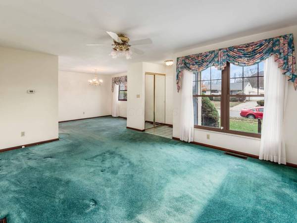 2491 Vanderberg Avenue, Columbus, OH 43204