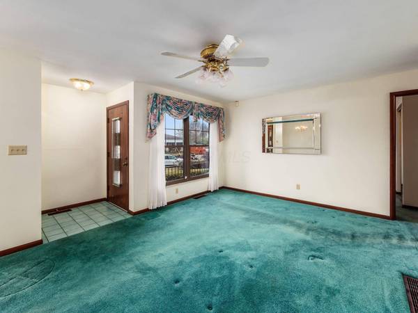 2491 Vanderberg Avenue, Columbus, OH 43204