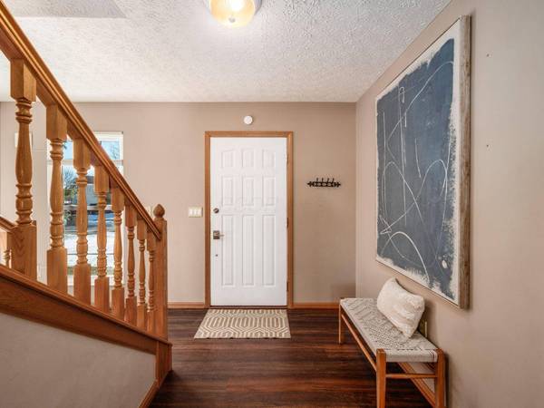 6470 Hemmingford Drive, Canal Winchester, OH 43110