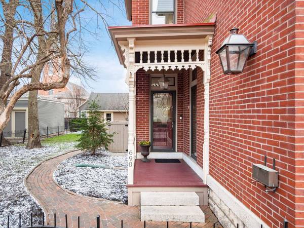 690 City Park Avenue, Columbus, OH 43206