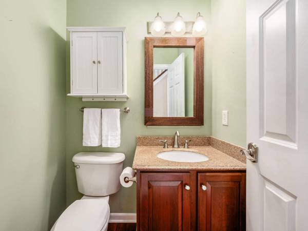 7825 Wiltshire Drive, Dublin, OH 43016