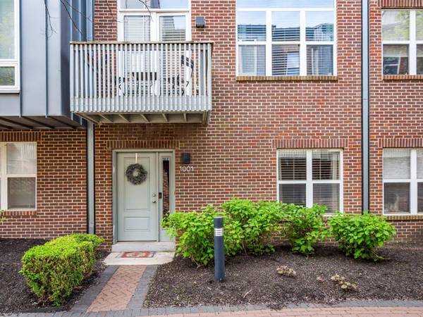 1001 S Wall Street, Columbus, OH 43206