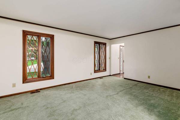 6886 Lakebrook Boulevard, Columbus, OH 43235