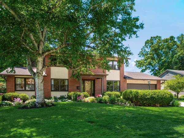 711 Lauraland Drive, Columbus, OH 43214