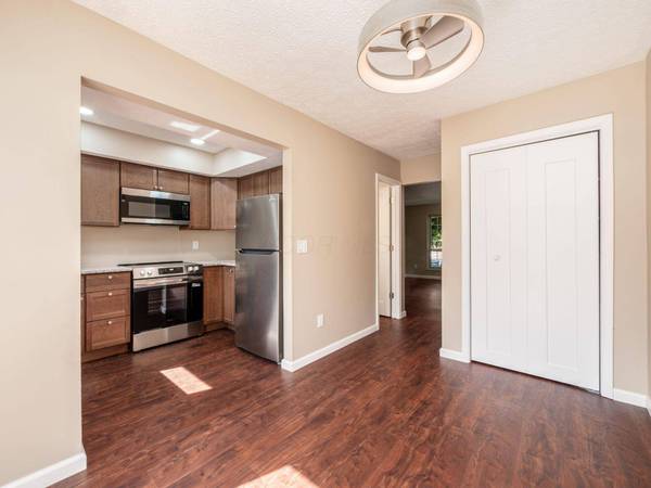 7950 Trellage Court #7, Powell, OH 43065