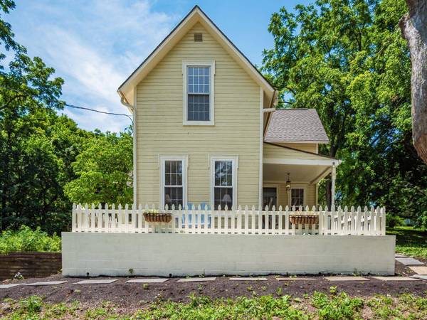 1490 Stratford Road, Delaware, OH 43015