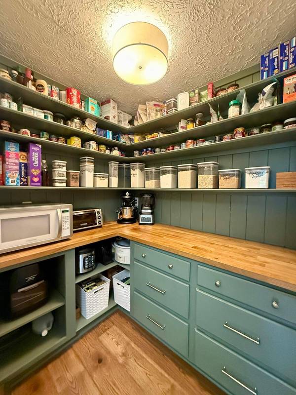 4352 Plymouth Rock Court, Columbus, OH 43230