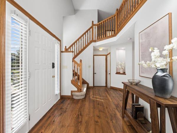 599 Tall Oaks Drive, Columbus, OH 43230