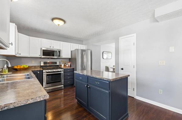 3166 Heather Meadow Place, Hilliard, OH 43026