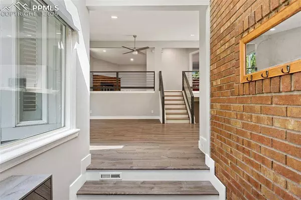 6175 Montarbor DR, Colorado Springs, CO 80918