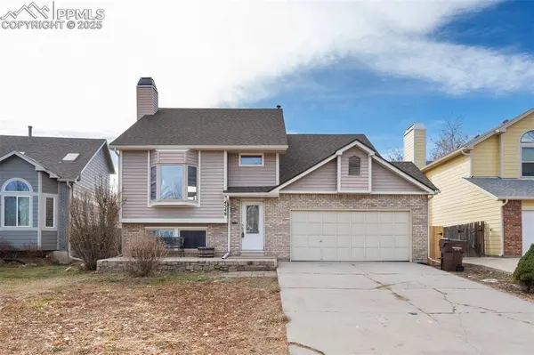 4548 Anvil DR, Colorado Springs, CO 80925