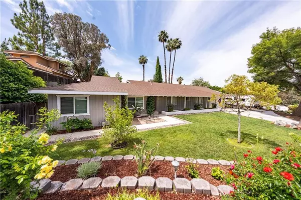 1544 Bellefontaine DR, Riverside, CA 92506