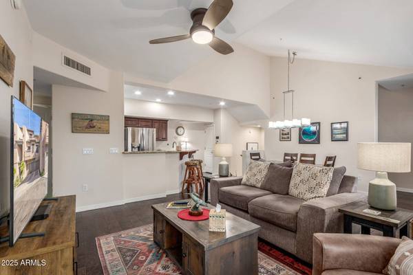 20660 N 40TH Street #2182, Phoenix, AZ 85050