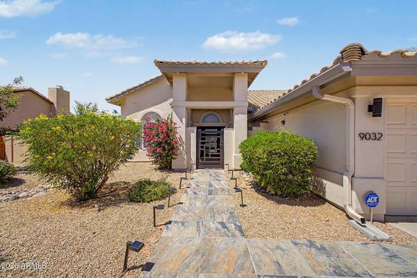 9032 E LARKSPUR Drive, Scottsdale, AZ 85260