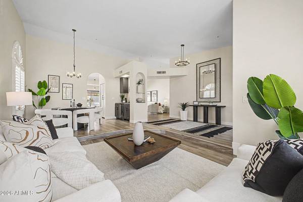 9032 E LARKSPUR Drive, Scottsdale, AZ 85260