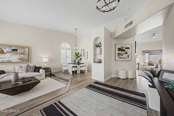 9032 E LARKSPUR Drive, Scottsdale, AZ 85260