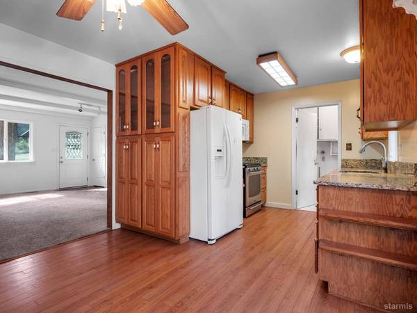 1893 Bella Coola Drive, South Lake Tahoe, CA 96150
