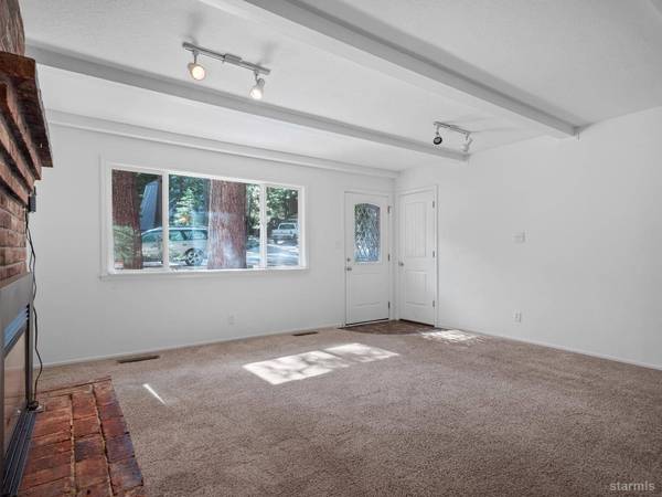 1893 Bella Coola Drive, South Lake Tahoe, CA 96150