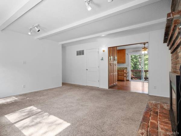 1893 Bella Coola Drive, South Lake Tahoe, CA 96150
