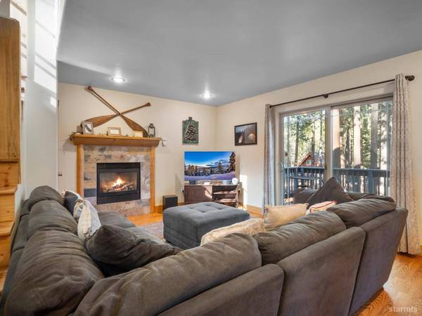 2271 Eloise Avenue, South Lake Tahoe, CA 96150