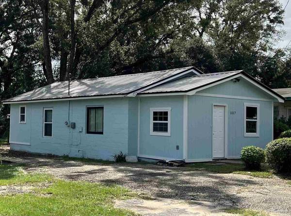 1117 W Maxwell St, Pensacola, FL 32501