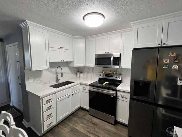 1117 W Maxwell St, Pensacola, FL 32501