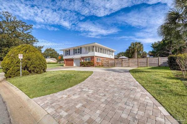 4401 N 12th Ave, Pensacola, FL 32503