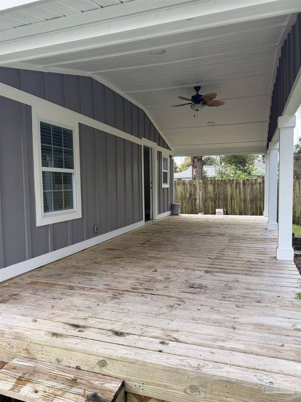 2911 N Hayne St, Pensacola, FL 32503